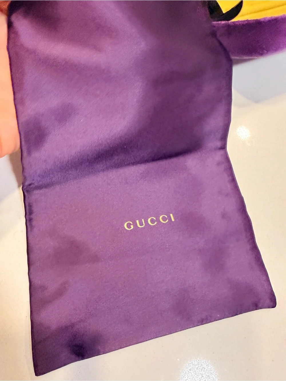 Gucci Black Oval Sunglasses Pearl Gray Arms Interlocking GG Brand New